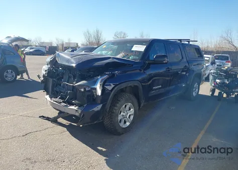 2022 Toyota Tundra Sr5 из США, поврежденный, VIN 5TFLA5DB5NX035862